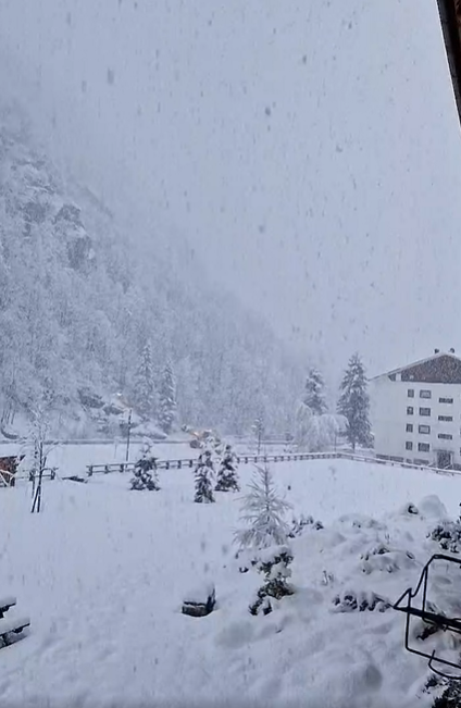 Nevicata Intensa Ad Alagna Ecco Le Strade Chiuse Per Pericolo Valanghe