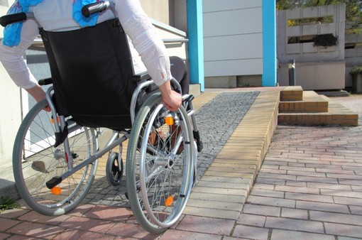 Incentivi al lavoro per giovani con disabilità: è possibile presentare la domanda all'Inps