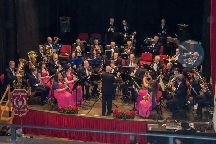 Varallo: Inaugurato il rinnovato teatro civico FOTO