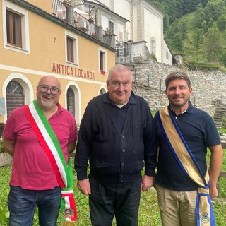 Il Vescovo, Monsignor Franco Giulio Brambilla, resterà alla guida della Diocesi di Novara