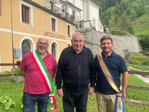 Il Vescovo, Monsignor Franco Giulio Brambilla, resterà alla guida della Diocesi di Novara