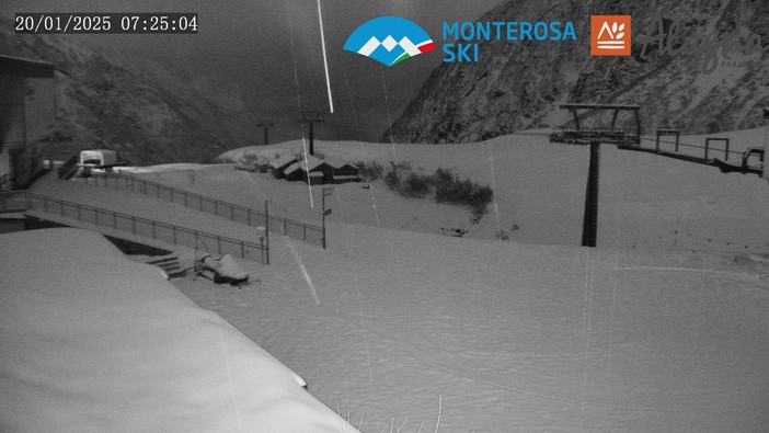 Le web cam del mattino immortalano la neve in Valsesia