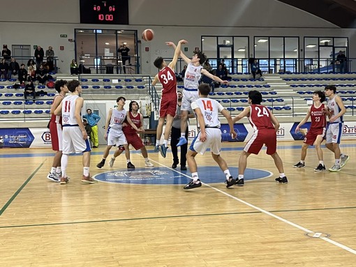 Barberi Valsesia Basket Academy trionfa contro Novara Basket Rossa: 74 - 59 - Foto di Lety Bertini.