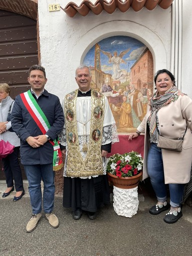 Quarona saluta e ringrazia don Matteo Borroni