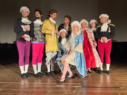 Compagnia Civetta di Borgosesia sabato in scena al teatro di Ponzone