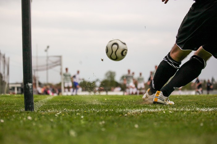 In consiglio comunale interrogazioni sul campo sportivo (foto d'archivio).