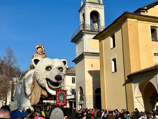 Primo corso masherato per il carnevale di Borgosesia il 16 febbraio 2025