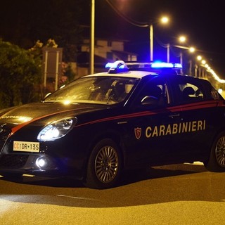 Vuole farla finita, salvato dai Carabinieri (foto di repertorio)