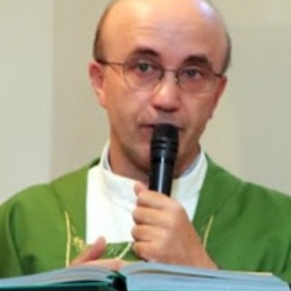 Chiesa in lutto per don Valentino Costanzo