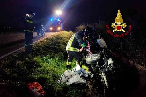 Incidente stradale sulla SP01 a Lignana, Vigili del fuoco in soccorso