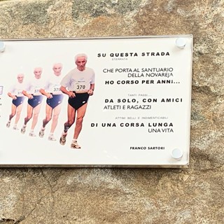 L'omaggio della Valsessera a Franco Sartori, una vita dedicata all'atletica (foto dalla pagina Facebook di Comune di Valdilana)