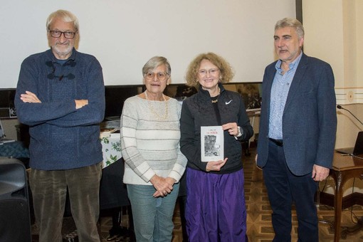 A Borgosesia presentato &quot;La scelta&quot;, l'opera di Claudia Ryan.