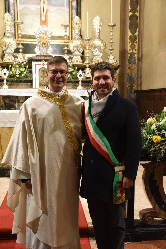 Don Giorgio con il sindaco Francesco Pietrasanta