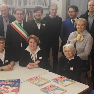 L'inaugurazione della biblioteca di Romagnano (foto dal Comune di Romagnano).