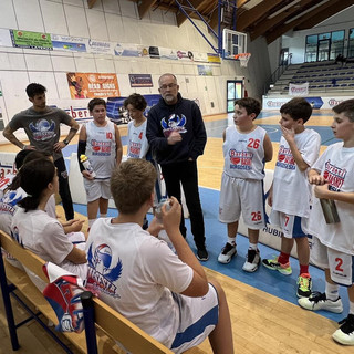 La formazione under 13 di Barberi Valsesia Basket (foto Letizia Bertini)